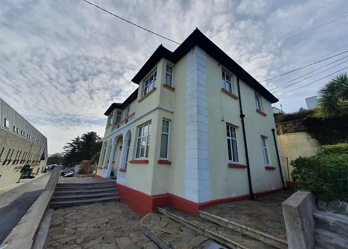 Hillside * Ardmore (Waterford)